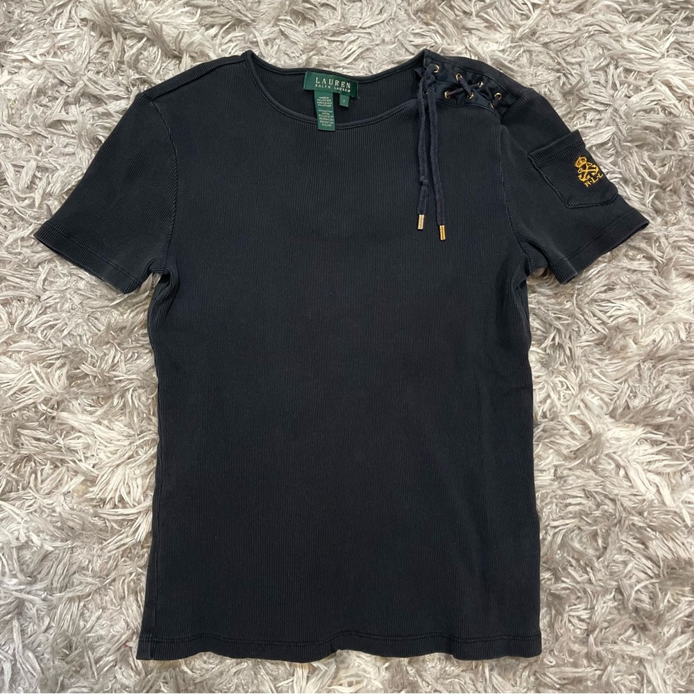 lightly worn top